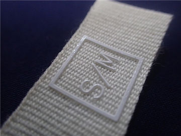 White Printed Fabric Labels With Silicone Logo For Sports Clothing Patches