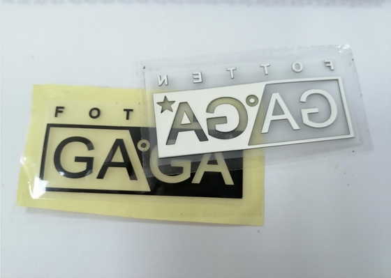 Isı Transferli Giysiler Basılı Etiketler 3D Silikon Logo Özelleştirilmiş