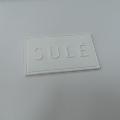 BV Onaylı Silikon 3D Kabartmalı Özel Logo Yamaları Üzerinde Dikmek PVC Rozeti