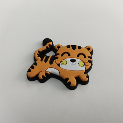 Giyim 3D Logo Plastik Giysi İçin Özel Silikon Yamalar
