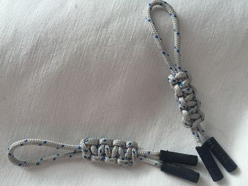 Özelleştirilmiş El Yapımı Paracord Fermuar Üç Renkli TPU Enjeksiyon Çekin