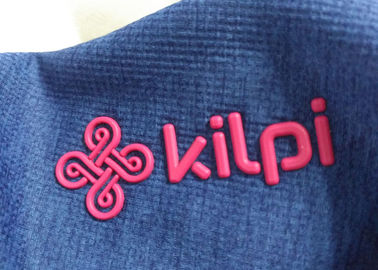yüksek kaliteli çanta giyim özel baskı termal ısı basın çevre dostu kabartmalı 3d logo kauçuk silikon ısı transferi