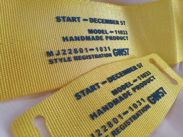 Dayanıklı Serigrafi Etiketsiz Etiketler, Özel Baskılı Kumaş Etiketleri Giyim / Şapka