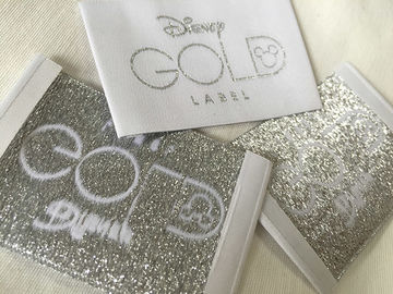 Disney Gold Bage End Fold Dokuma Giysi Etiketleri Soğuk Kesme / Isı Kesme