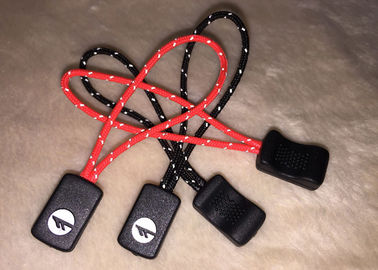 Kişiselleştirilmiş 3d Logo Kayak Takımları Spor Kauçuk Fermuar Çektirme Enjektörü