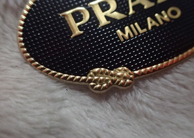 Logo Baskılı Yükseltilmiş TPU Malzeme Özel Giysi Döşemeleri