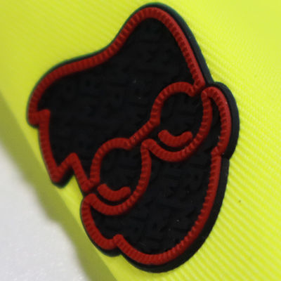 Özelleştirilmiş 3D Silikon Etiket Isı Preslenebilir Yıkanabilir 3D Yumuşak Silikon Logo Transfer Rozeti