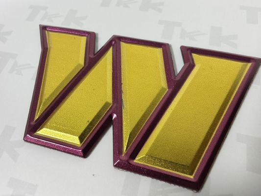 Özel 3D Isı Transfer Rozetleri Altın TPU Yamaları Spor Giysi için Marka Etiketleri Özel Giyim Dekorasyonu