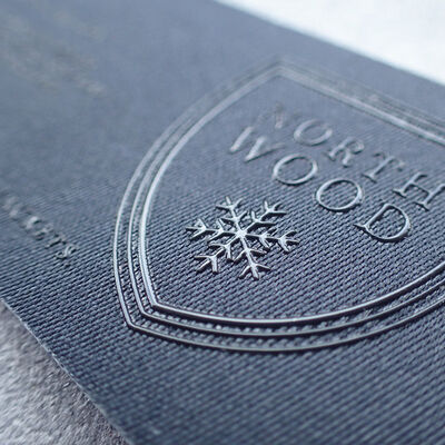 Silikon Isı Aktarım Etiketi - Elastik Yıkanabilir Giyim Aksesuarları Özel Logo Kalkan Rozeti