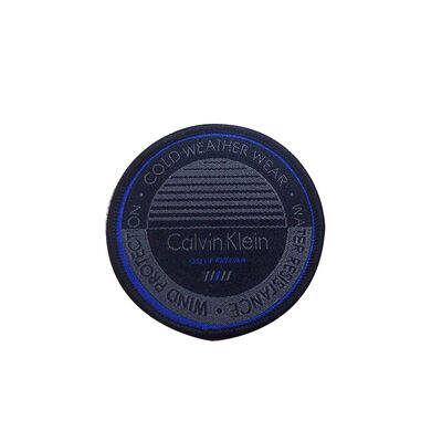 Kişiselleştirilmiş Etiket Özel Gömlek Dokuma Asma Etiketi Etiketler Yama Giysiler İçin Kabartmalı Logo Aplike Kauçuk 3D Yumuşak PVC Rozet Dikilebilir