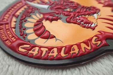 Özel Renkli PVC Yamalar, Kabartmalı ve Serigrafi Giysiler Logo