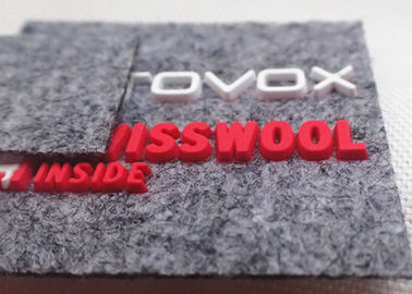 Özel Keçe Kumaş Yamalar Silikon Logo, Şapka / Çanta / Giyim için OEKO SGS BV