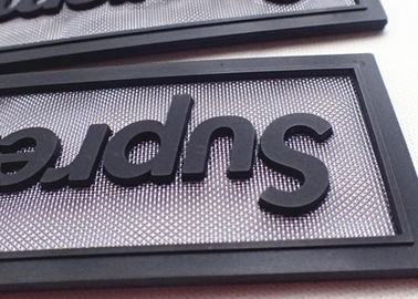 Giysiler için Silikon Etiket Kauçuk Yamalar ile Moda Dekoratif Metal Net