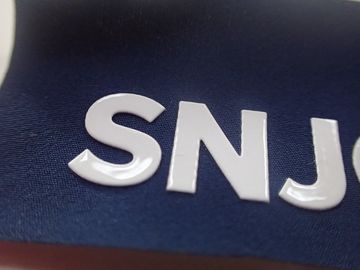 Bavullar İçin Özel Logo Silikon Isı Transferi Giysi Etiketleri