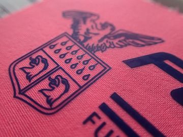 Giyim, Çanta, Şapka İçin Anti Süblimleşme Isı Transferi Kumaş Etiketleri