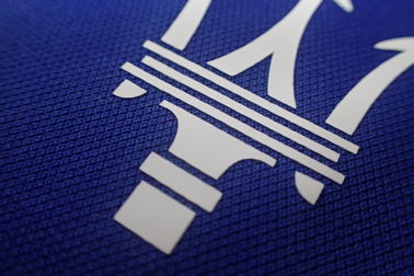 Polo Gömlek ， Spor Giyim için Özel Logo Mürekkep Isı Transferi Yamalar Kumaş Etiketleri