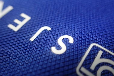 Futbol Giyim İçin Şeffaf Mürekkep Logo Serigraf Baskı Isı Transfer Yamaları
