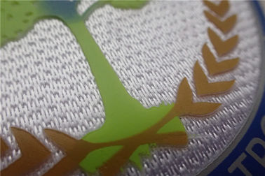 Moda Tatami Aaterial Özel Giysi Yamaları, Yamalarda Renkli 3D Logo ile