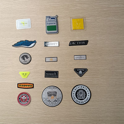 3mm Kalın 3D Debossed İsim Logo TPU Rozetleri Çantalar için Etiketleri Yamalar