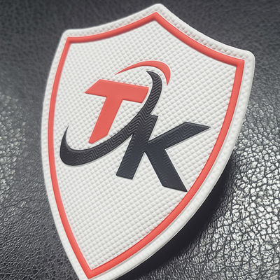 Kumaş Logo için Özel Baskılı Kabartmalı Yama Yumuşak 3D Tpu Kauçuk Termal Transfer