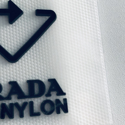 Giysi için 3D Etkisi Çevre Dostu Silikon Isı Transferi Etiket Pantone Rengi