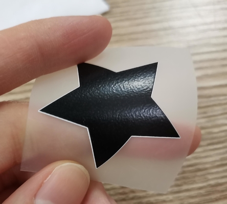 Giyim 3D Baskı Etiketleri Kabartma Teknikleri ile Silikon Isı Transferi