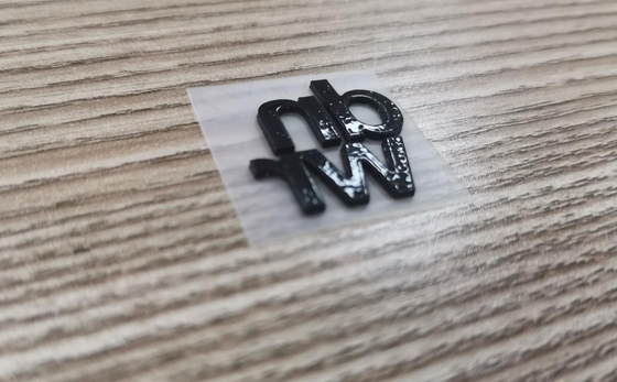 Giyim Isı Transferi Etiketleri Pantone Renkli 3D Silikon Baskı