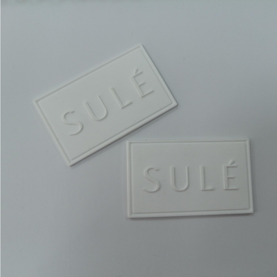 BV Onaylı Silikon 3D Kabartmalı Özel Logo Yamaları Üzerinde Dikmek PVC Rozeti