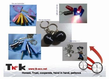 Yenilik Kişiselleştirilmiş Promosyon Hediyeler Baskılı Logo LED Anahtarlık PVC Anahtarlık