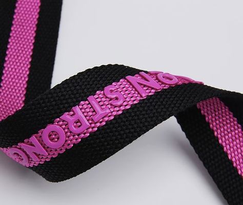 Özel 3D Logo Elastik Kayış Parlak Mat Silikon Polyester Dokuma Konfeksiyon Aksesuarları İçin