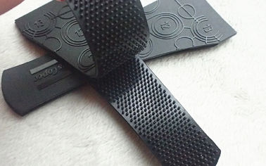 Konfeksiyon Kol Özel Giyim Yamalar Parlak Kabartma Plastik Logo ile TPU Velcro Donuk Lehçe Yüzey