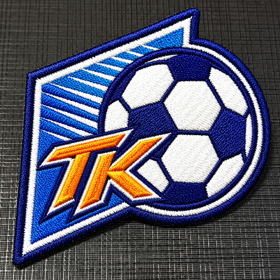 Takım logosu ile özel nakışlı futbol yamaları, maçlar ve spor giysileri için